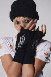 base|black