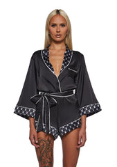 base|black