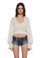 base|off white