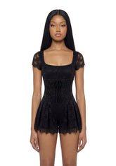 base|black