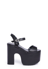 On Vacay Platform Sandals