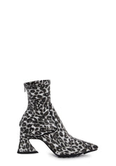 base|leopard