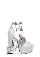 base|white