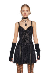 base|black