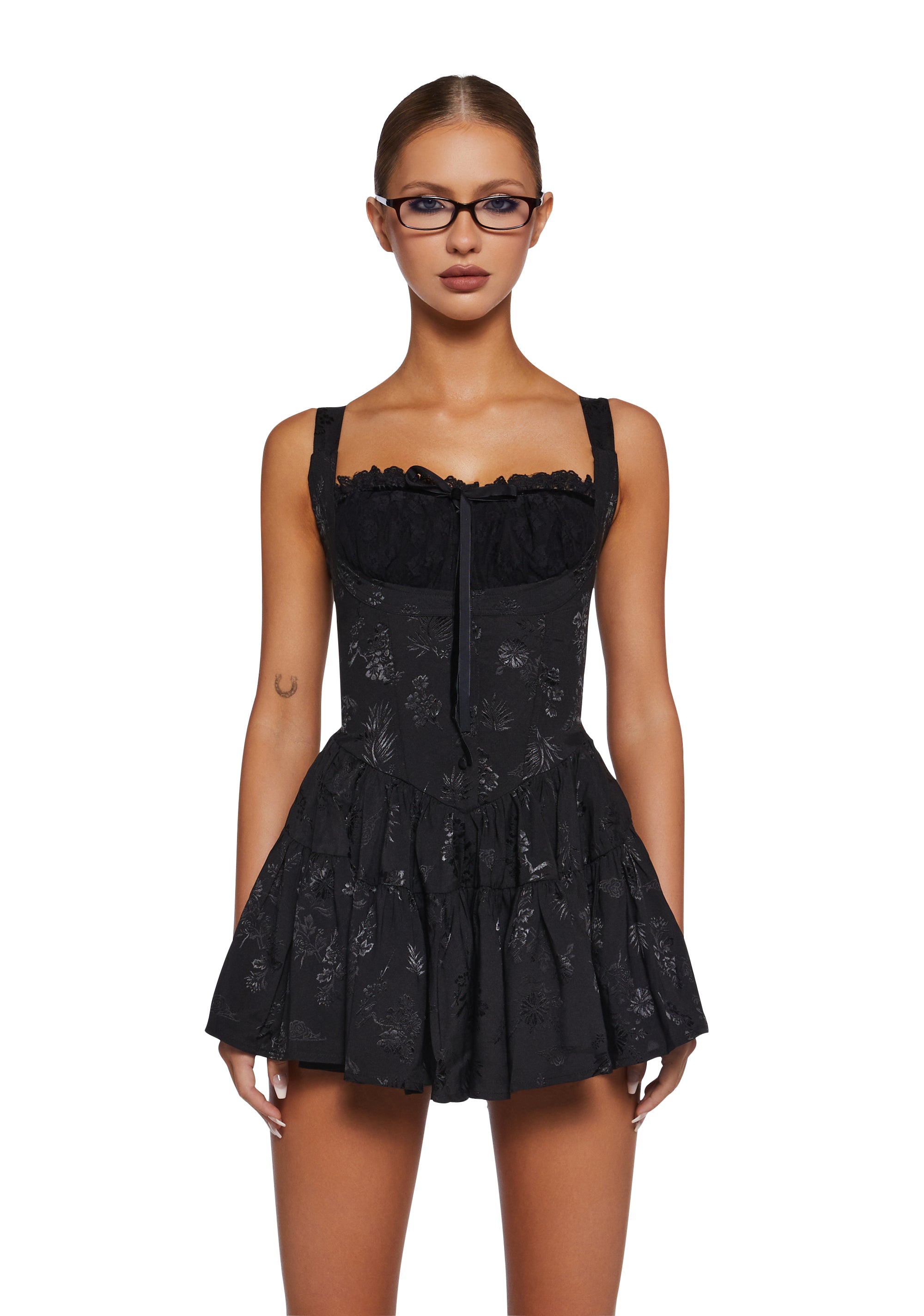 base|black