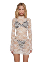 base|off white