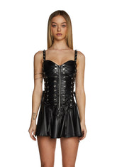 base|black