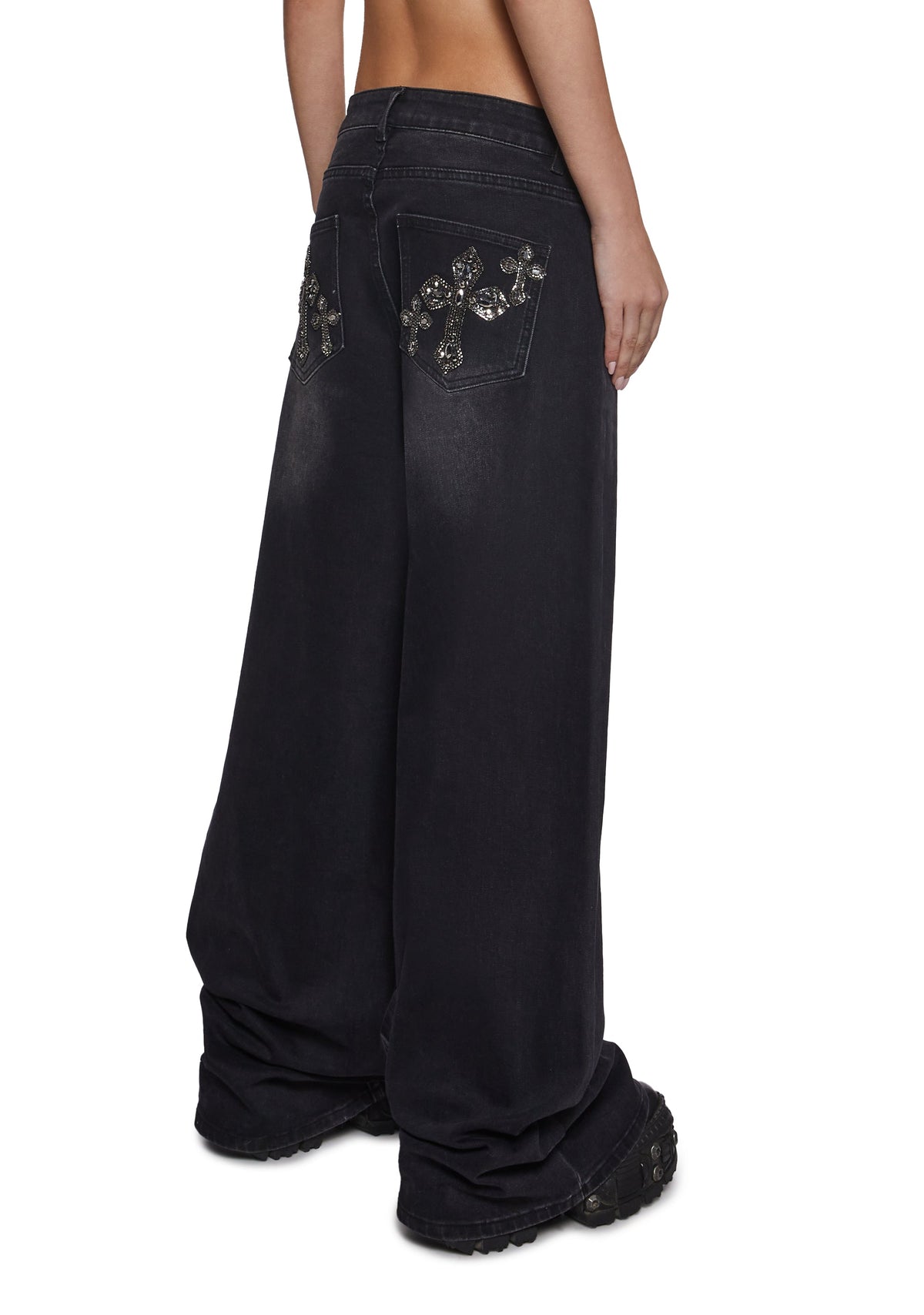 base|black