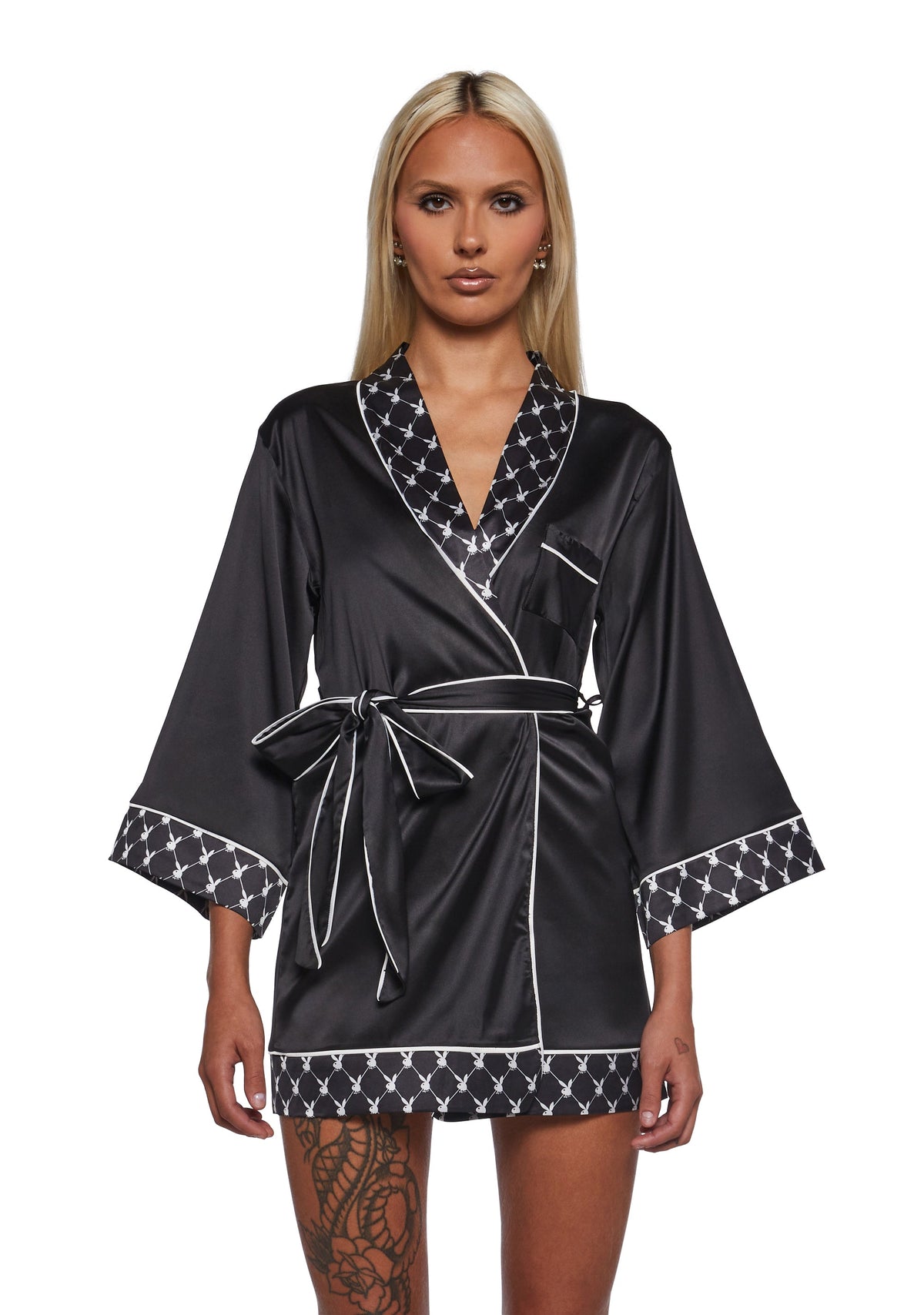 base|black