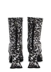 four|leopard