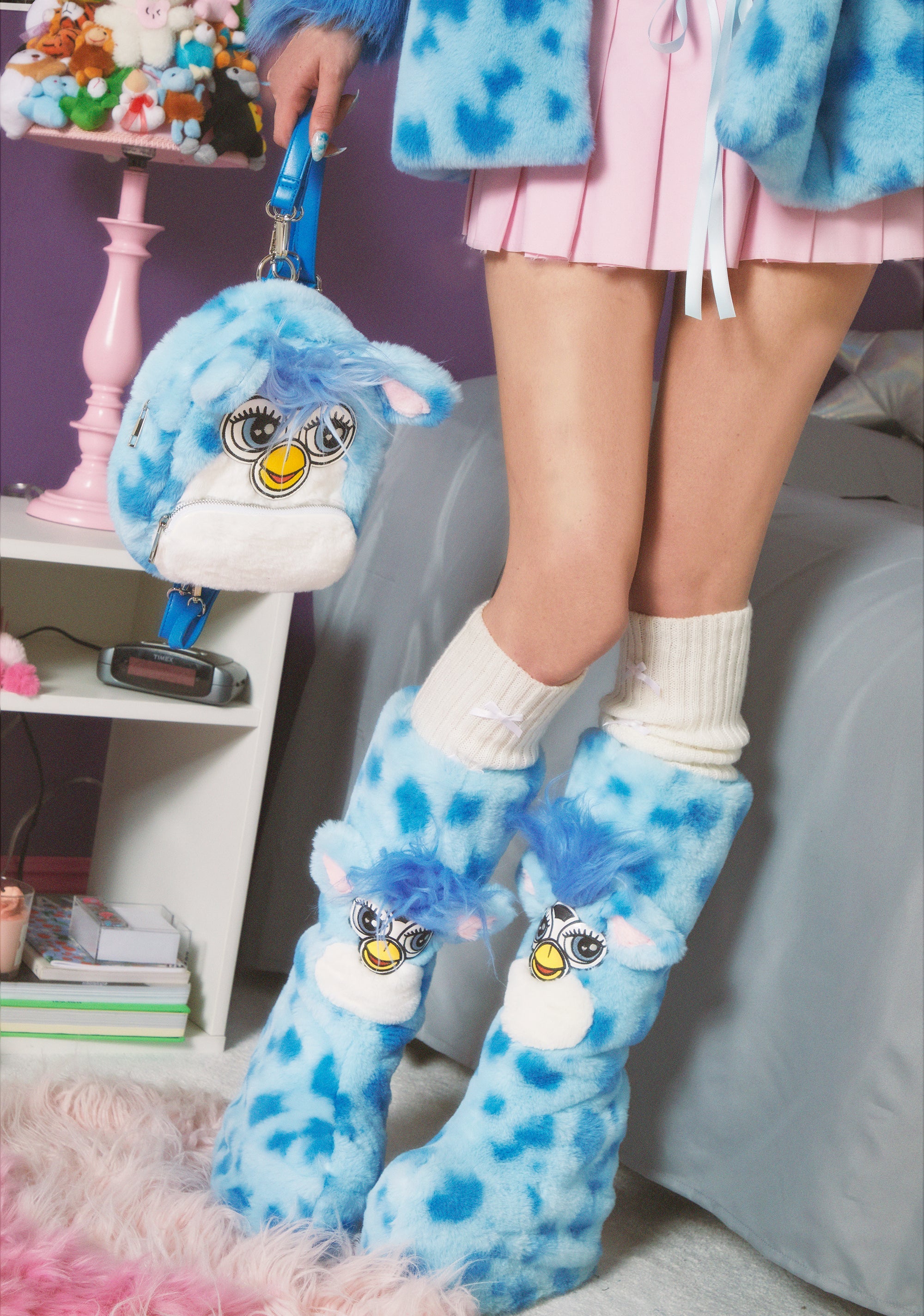 six|light blue