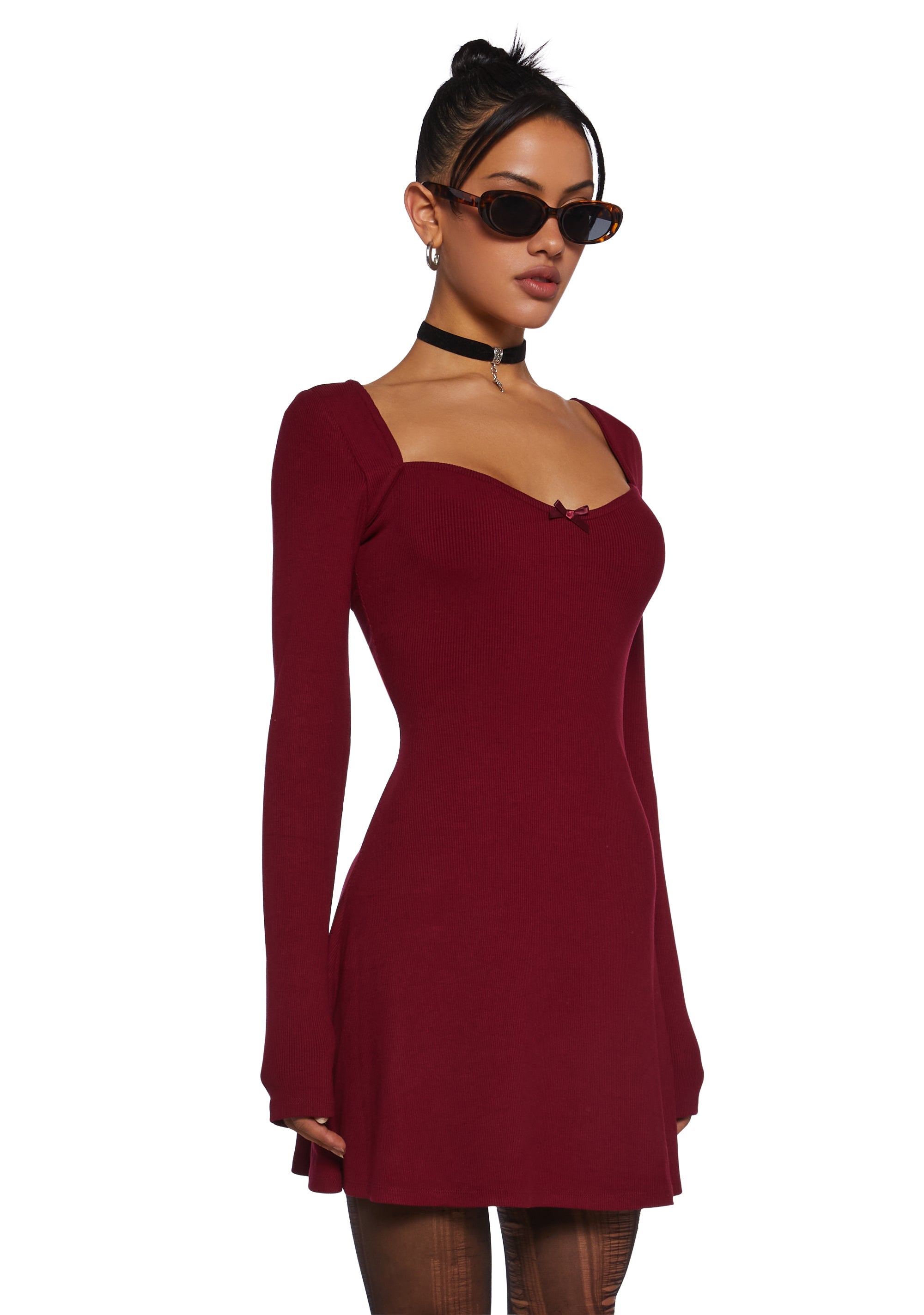 three|dark red