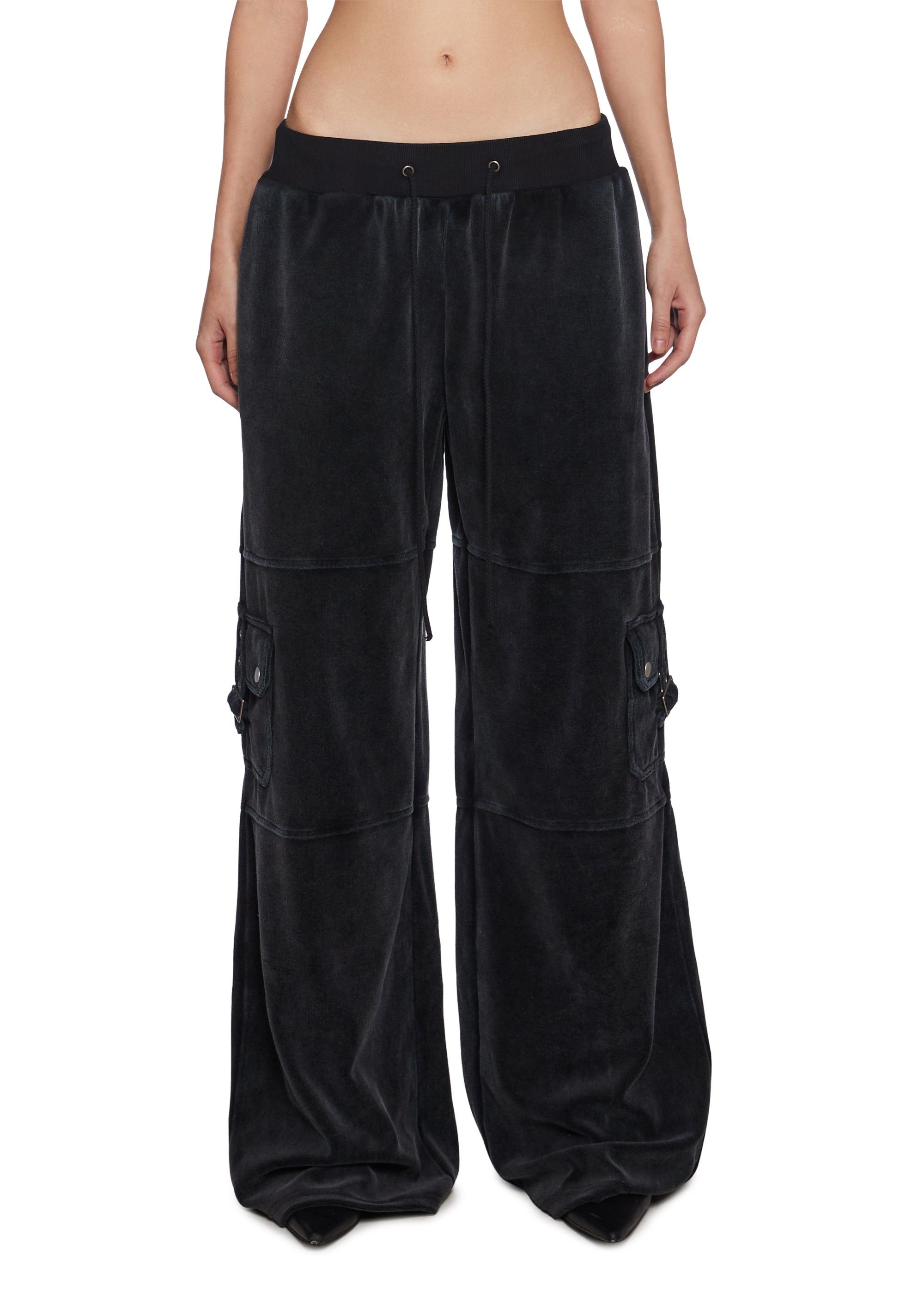 base|black