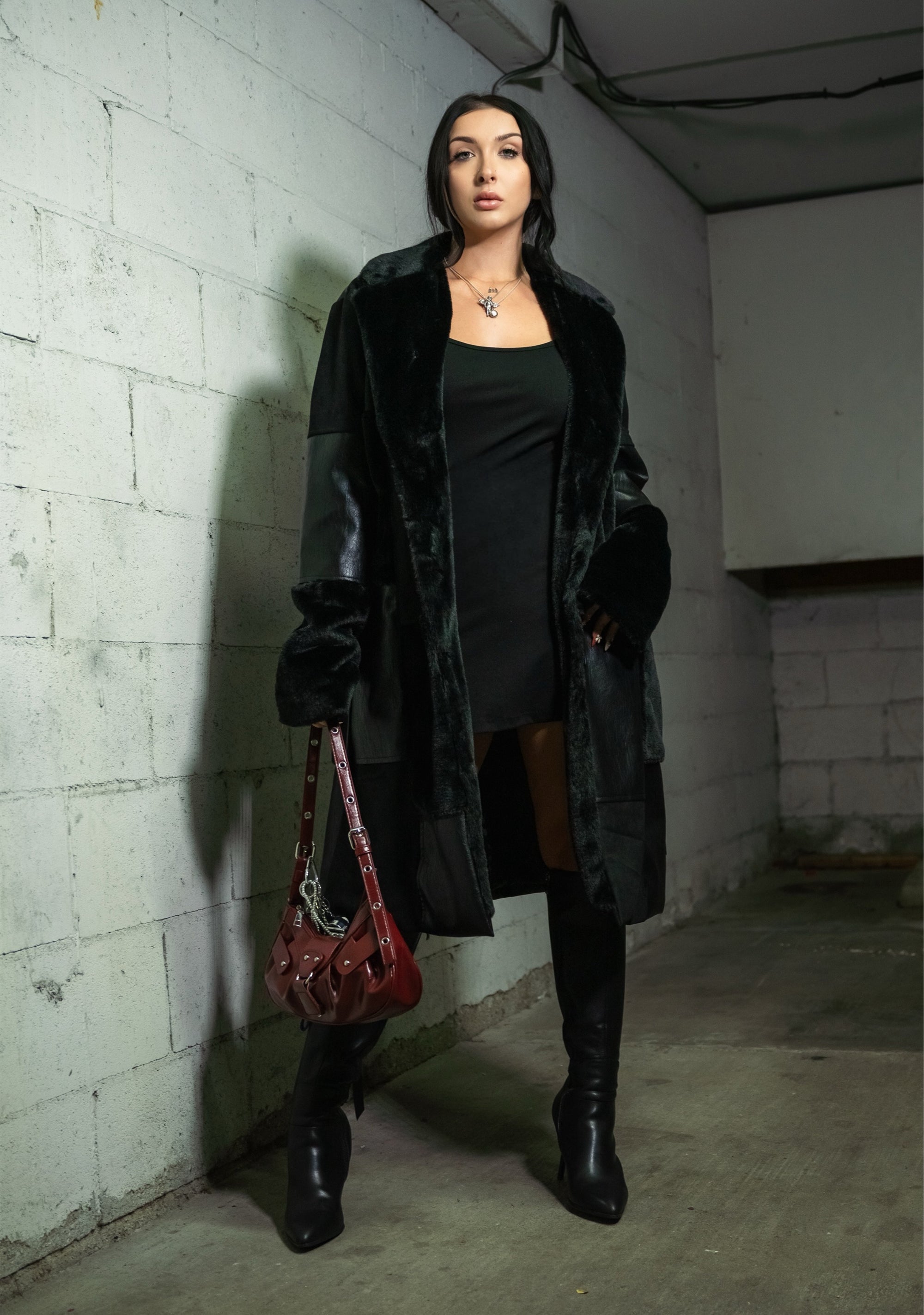 seven|black
