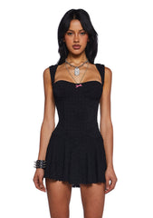 base|black