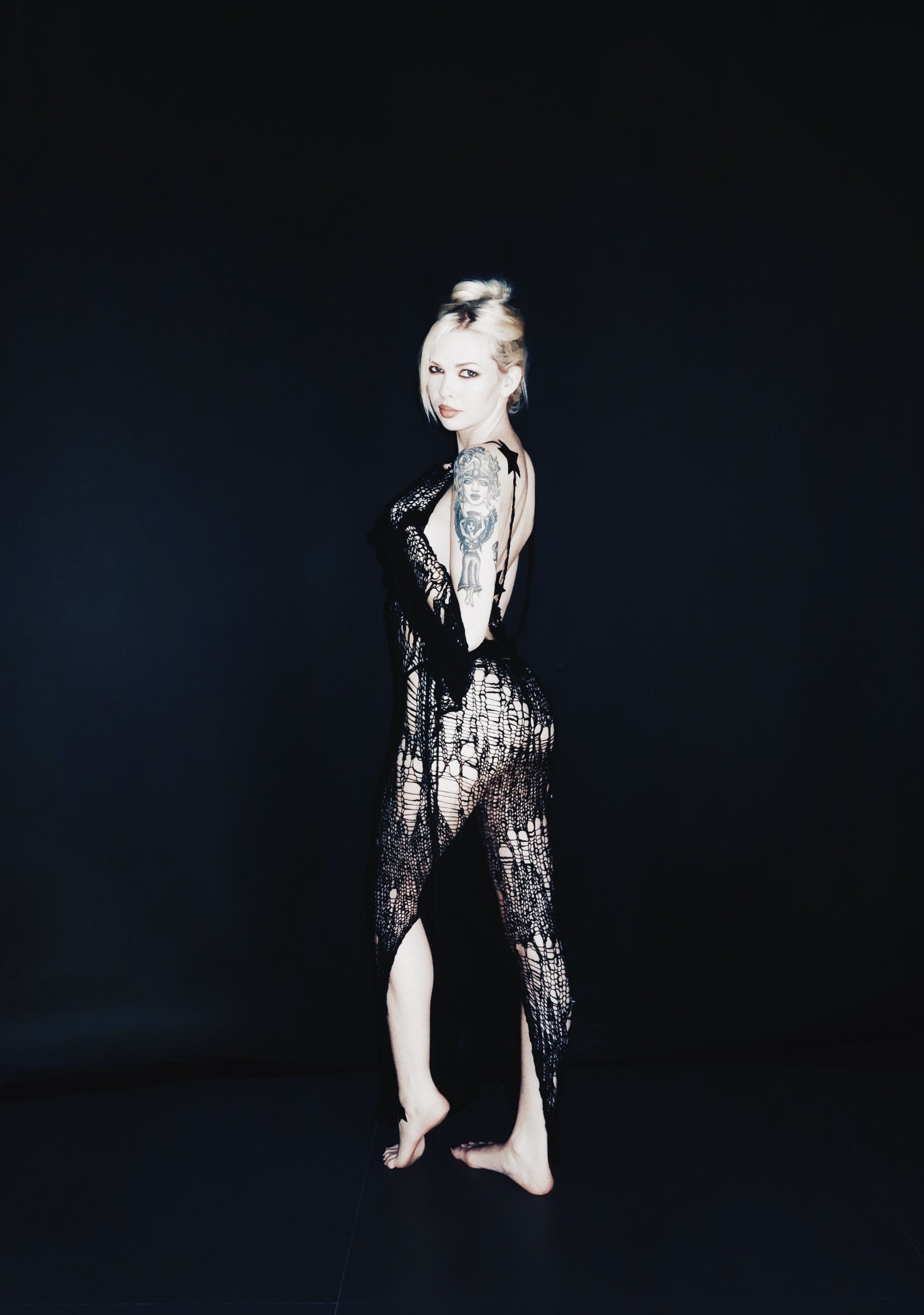 seven|black