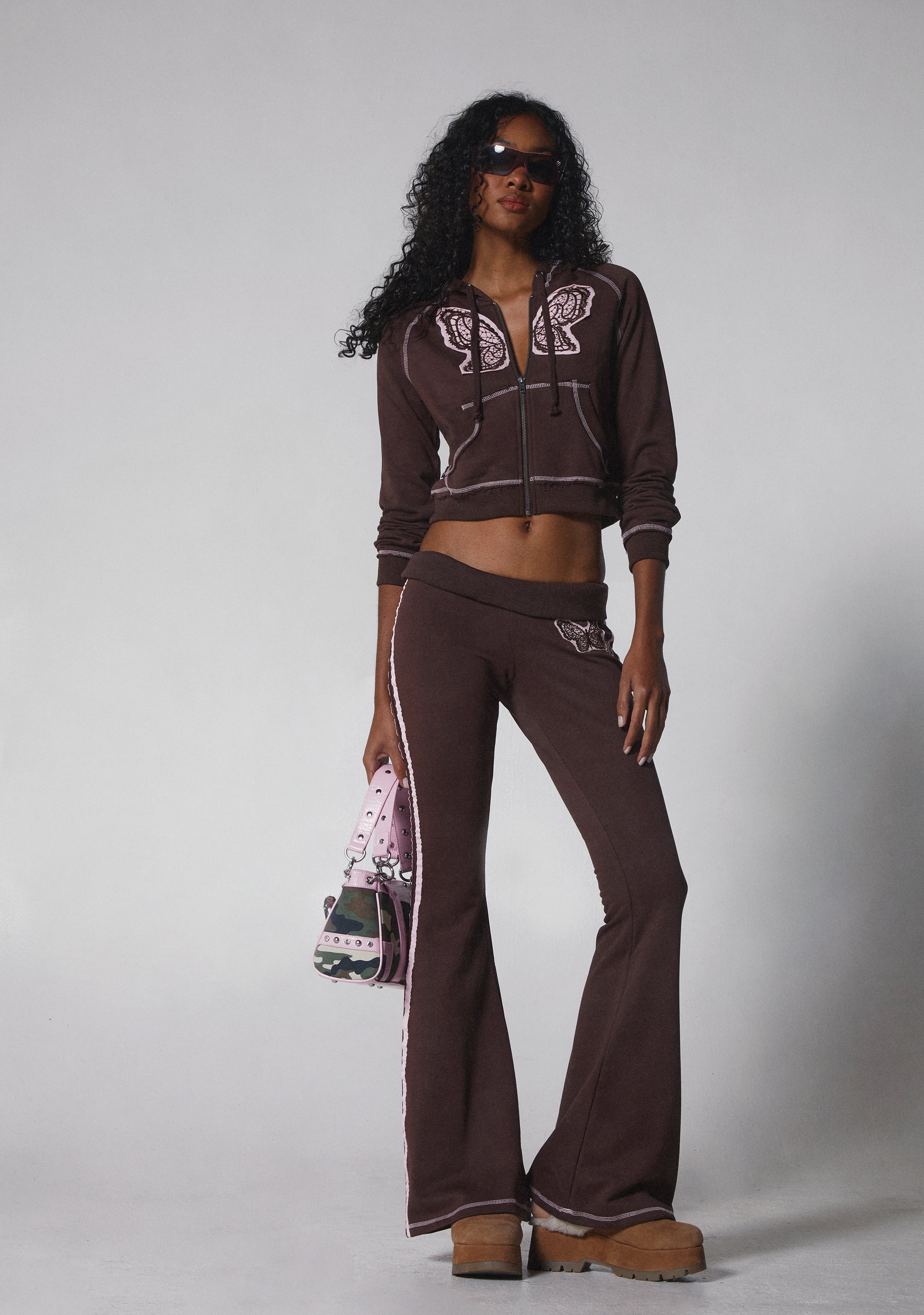eight|brown