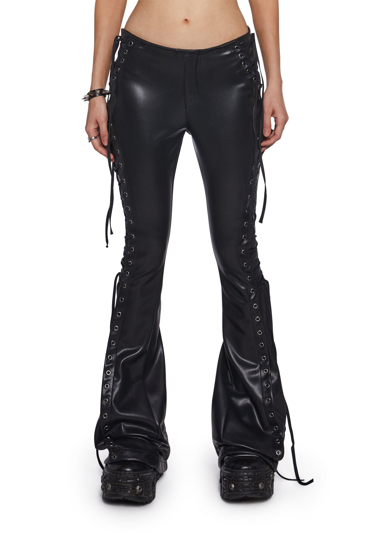 base|black