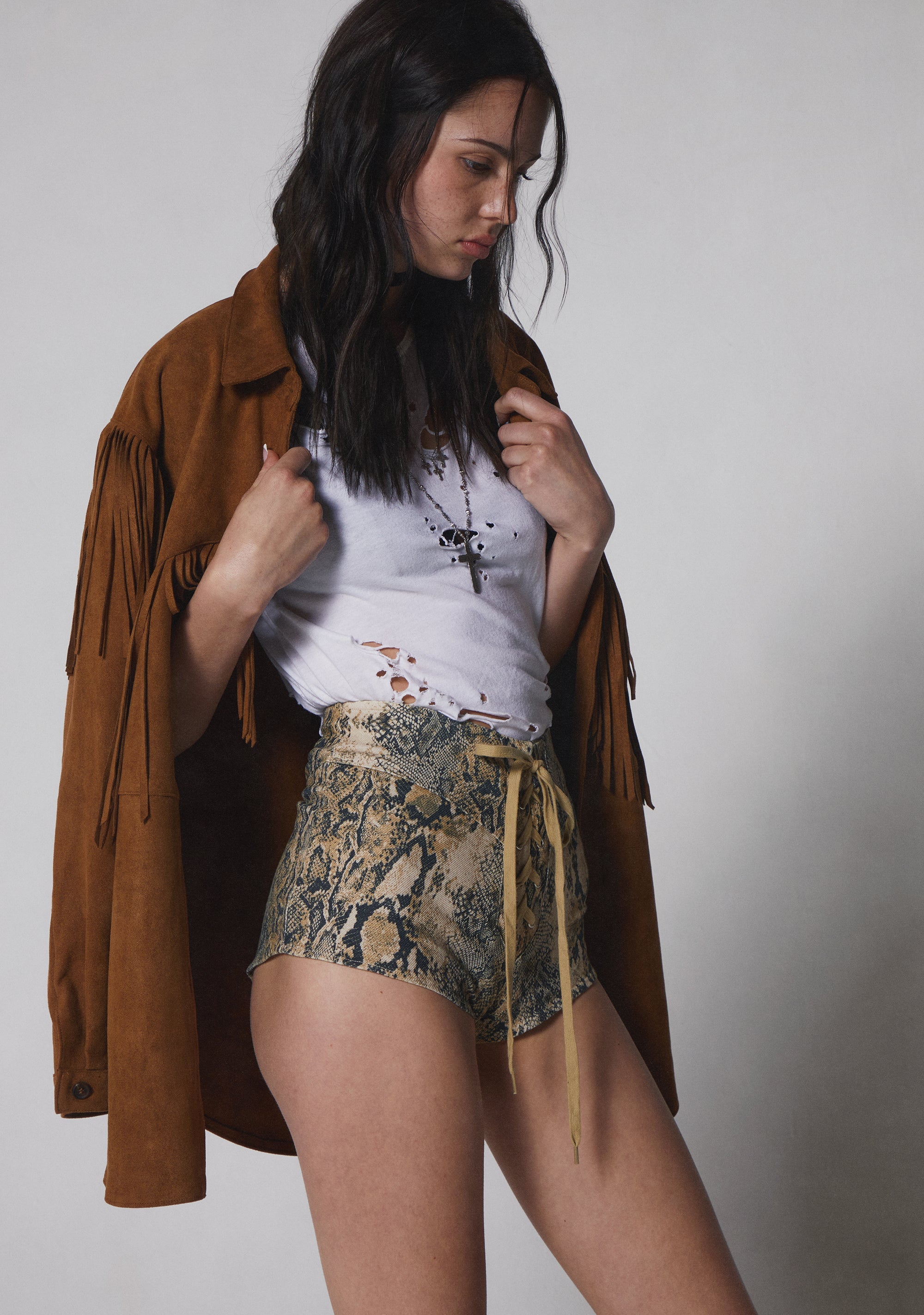 seven|light brown