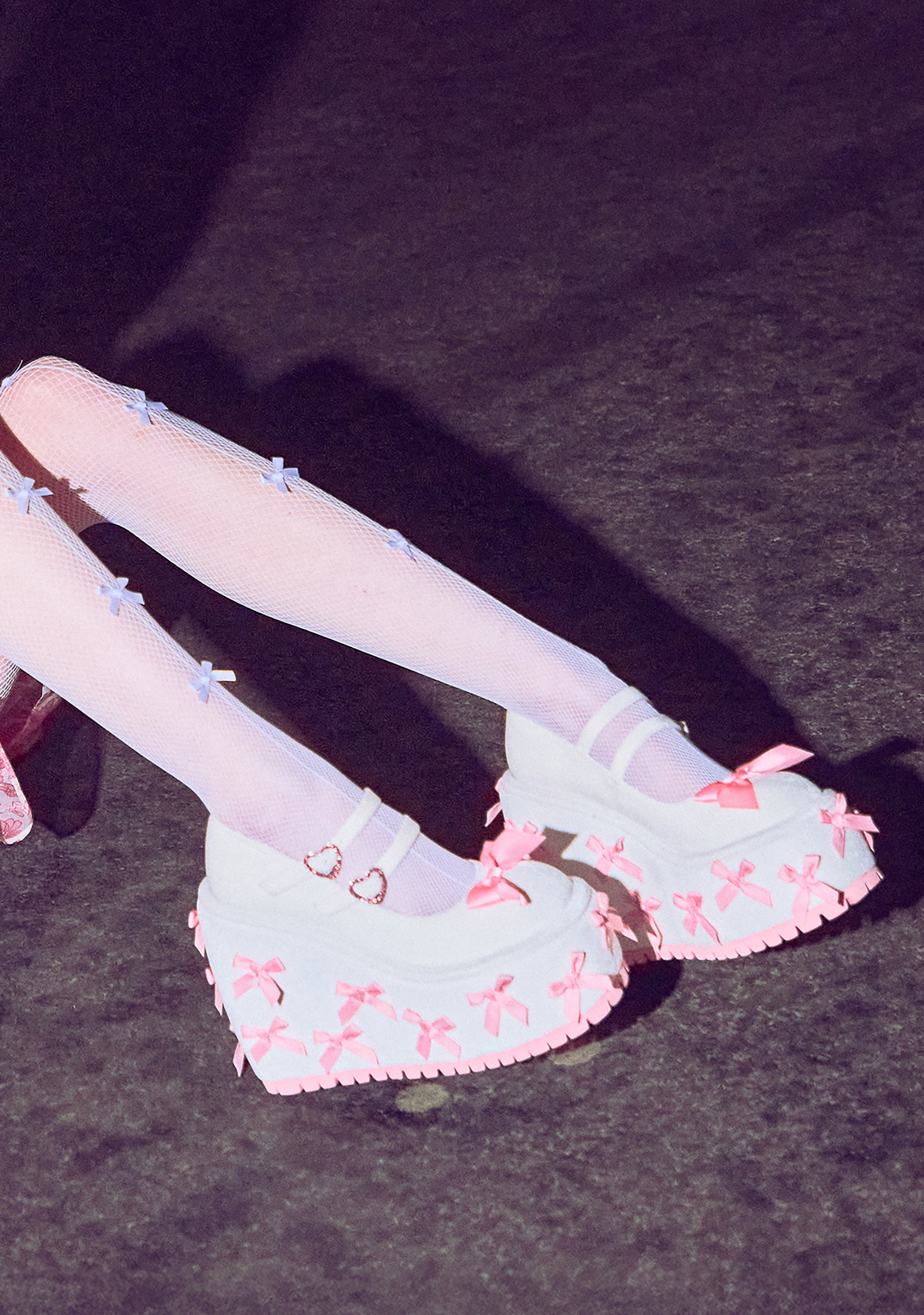 seven|pink