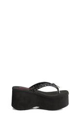 base|black