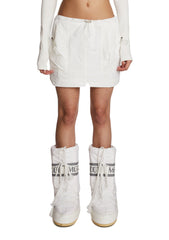 base|white